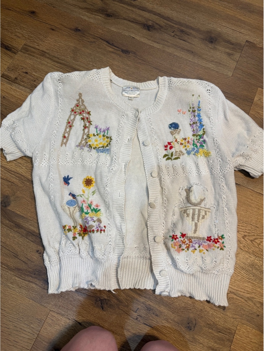 Susan Bristol Vintage Hand Embroidered White Knit Cardigan Sweater Size Large